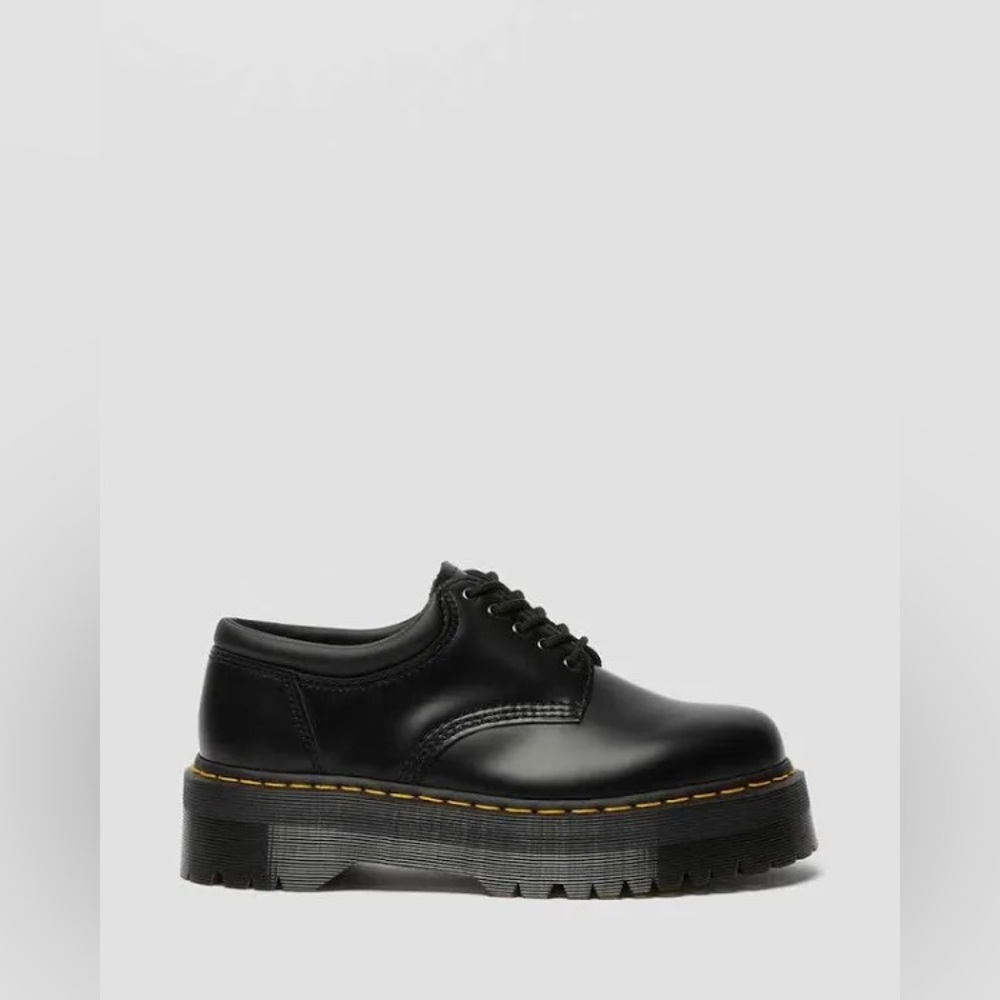 BRAND NEW 8053 DR MARTENS